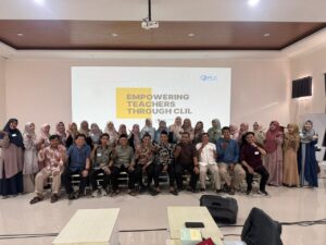 Bilingual Teacher Training: Empowering 29 CLIL Educators at LPI Al Muttaqin Tasikmalaya