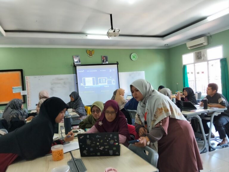 Workshop on CLIL Lesson Planning and Micro-Teaching: Day 3 of CLIL Academy