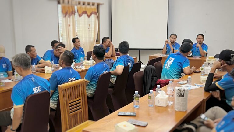Apik Srawunge, Lancar Urusane: BPH Yayasan Perkuat Sinergi Melalui Upgrading dan Raker Karyawan Sekolah IT LHI